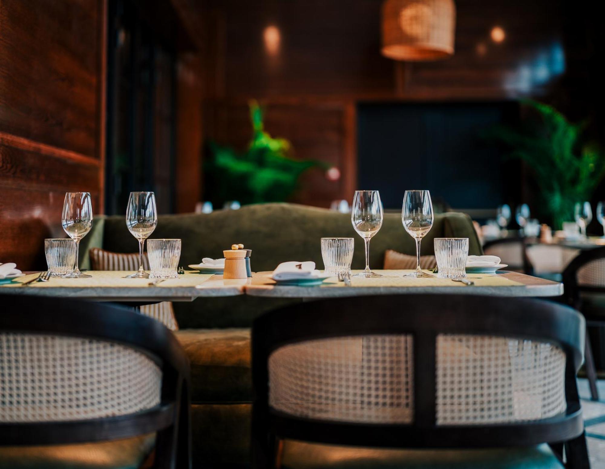 Crossbasket Castle Hotel & Restaurant High Blantyre Екстериор снимка