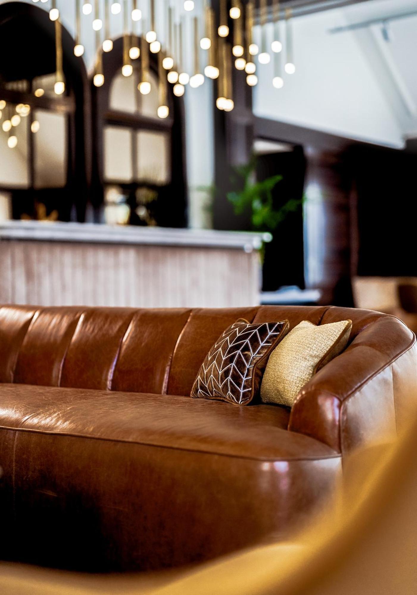 Crossbasket Castle Hotel & Restaurant High Blantyre Екстериор снимка