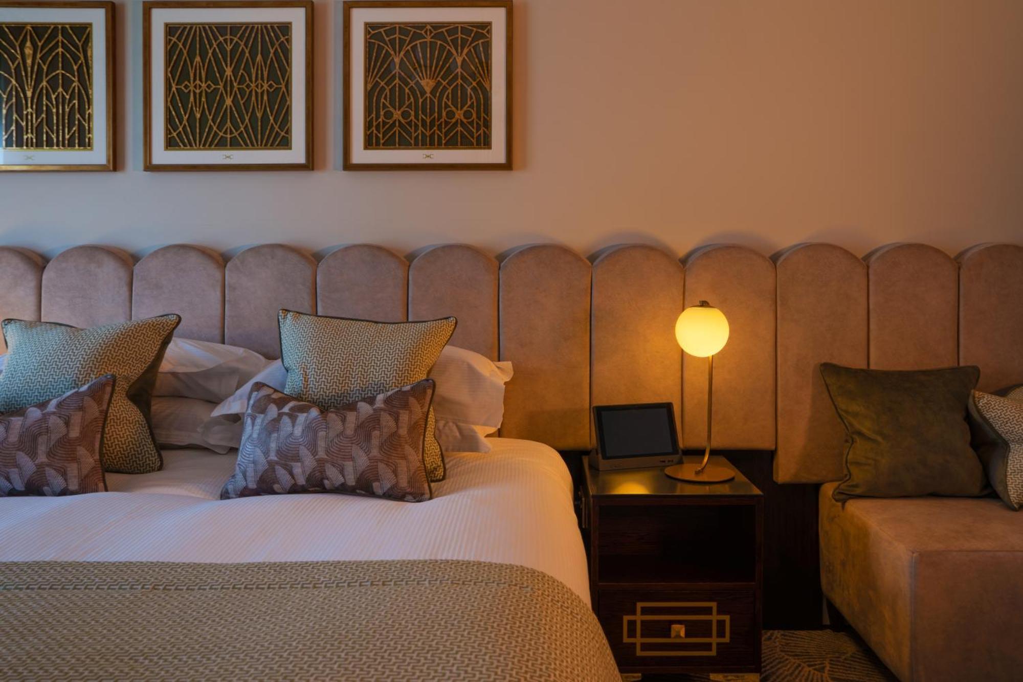 Crossbasket Castle Hotel & Restaurant High Blantyre Екстериор снимка